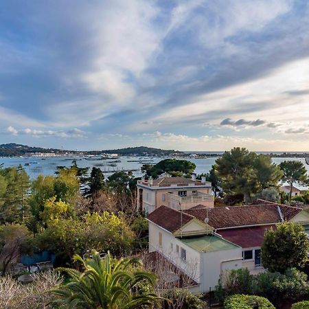 Studio Avec Vue Mer Et Terrasse La Seyne-sur-Mer Exterior photo